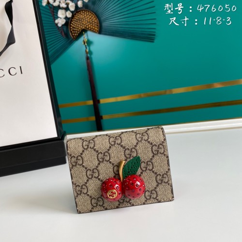  Handbag  Gucci 476050 size  11*8*3  cm