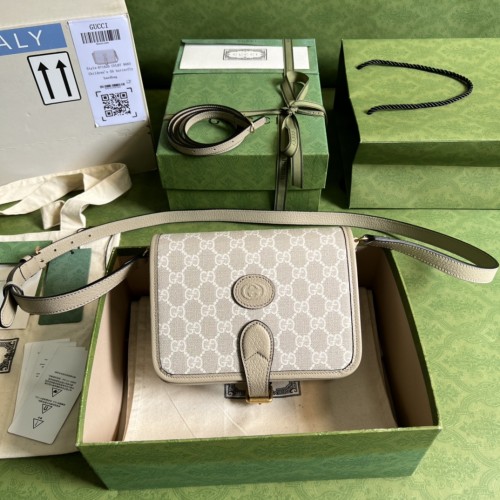  Handbag  Gucci 671620 size  20*17*8 cm
