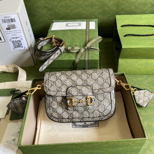  Handbag  Gucci 658574 size 20.5*14*5 cm