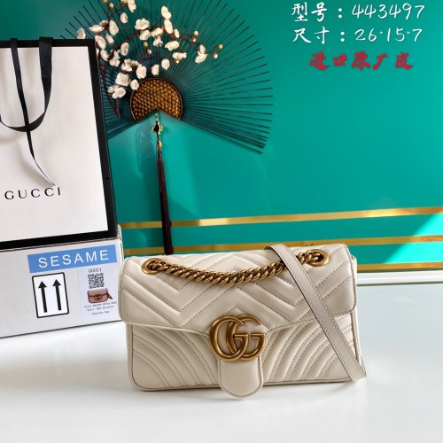  Handbag   Gucci  443497 size  26*15*7  cm