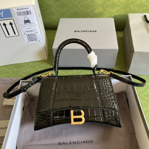  Handbag  Gucci 5935461 size 23*15*10 cm