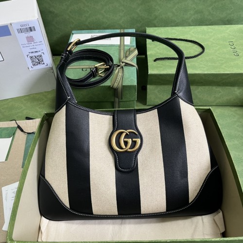  Handbag  Gucci 726274  size 39*38*2  cm