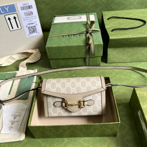  Handbag Gucci 699296 size 18x12x5 cm