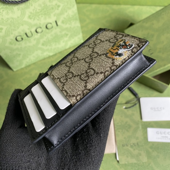 Handbag  Gucci 597555 size 12*8*3 cm