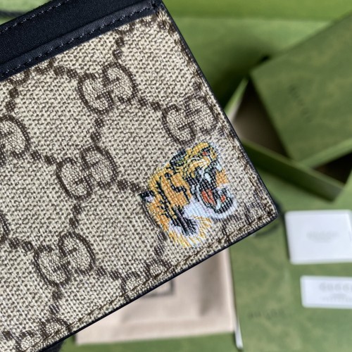  Handbag  Gucci 597555 size 12*8*3 cm