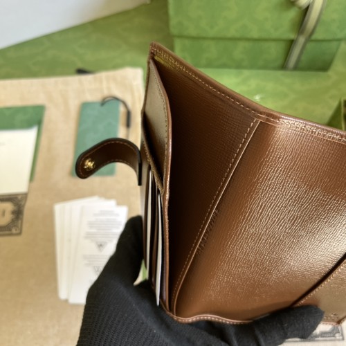  Handbag  Gucci 724562 size 10.5*14.5 cm 