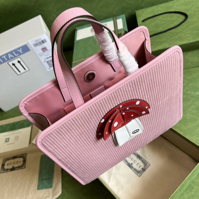 Handbag  Gucci 705042 size  28.5*25*11 cm