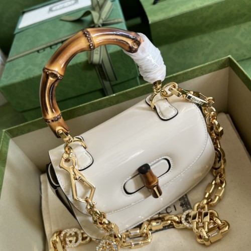  Handbag  Gucci 686864 size 17*12*7.5 cm