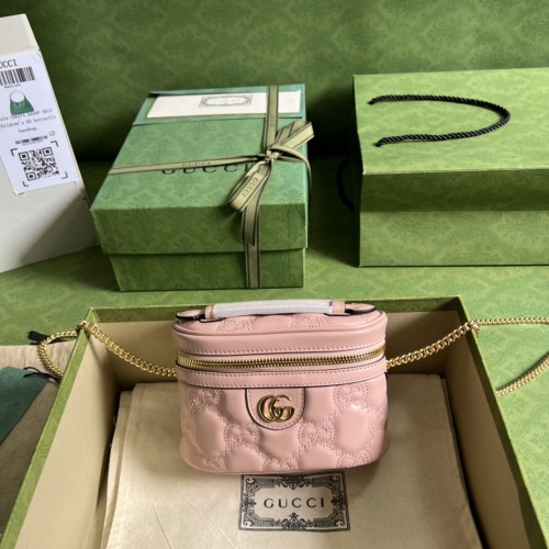  Handbag  Gucci 723770 size 16*40.5*5 cm