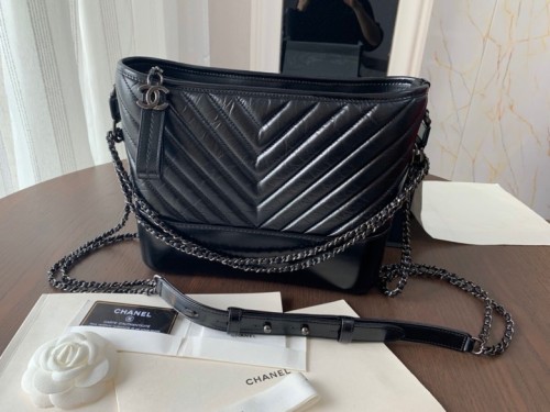  Handbag  Chanel A91810  size  20 cm 