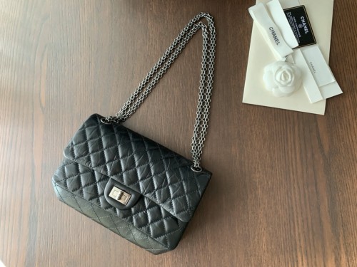Handbag   Chanel  size  24 cm