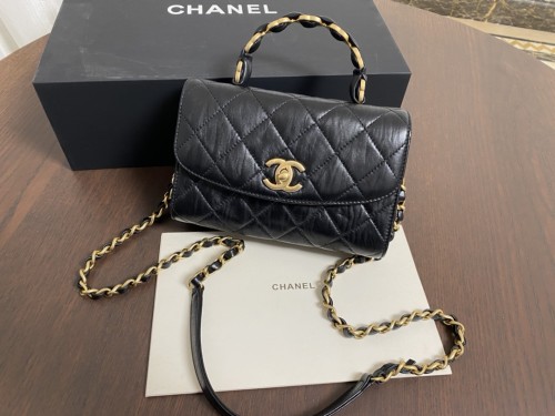 Handbag Chanel 2477  size  13cmx20cmx8 cm
