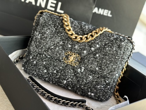 Handbag   Chanel   AS1161  size  30 CM
