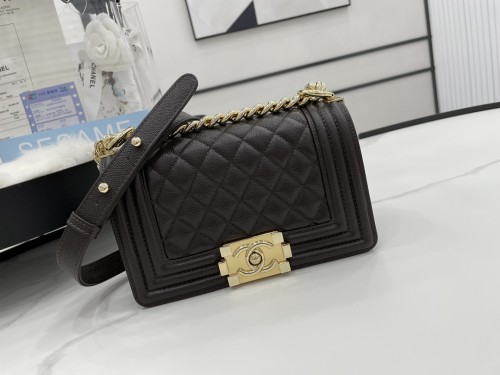Handbag  Chanel 67085  size  20 cm