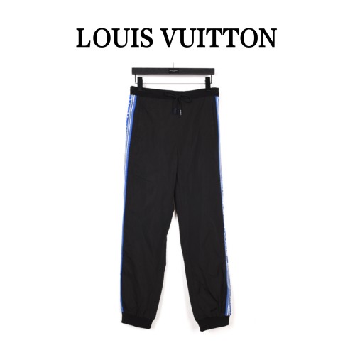 Clothes Louis Vuitton 131