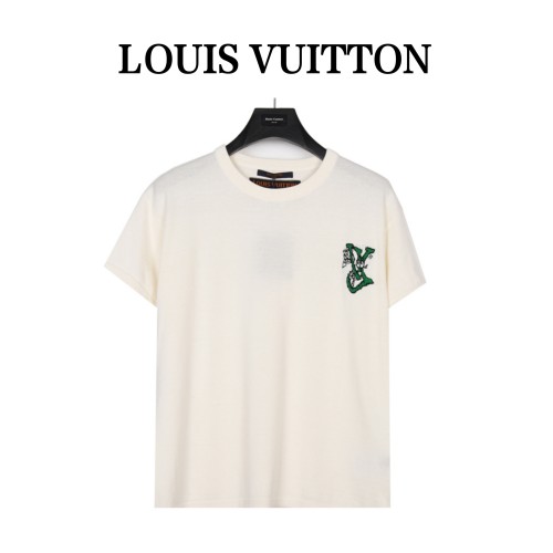 Clothes Louis Vuitton 136