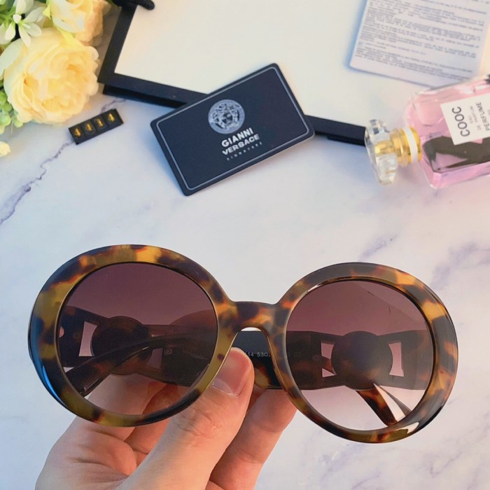 Sunglasses Versace 1