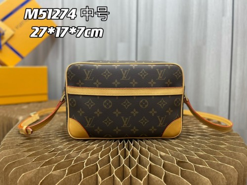   Handbag  Louis Vuitton  M51274  size  27*17*7 cm