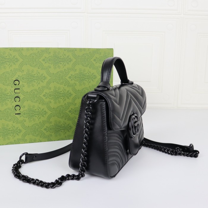 Handbag  Gucci  702563  size 21x15.5x8 cm