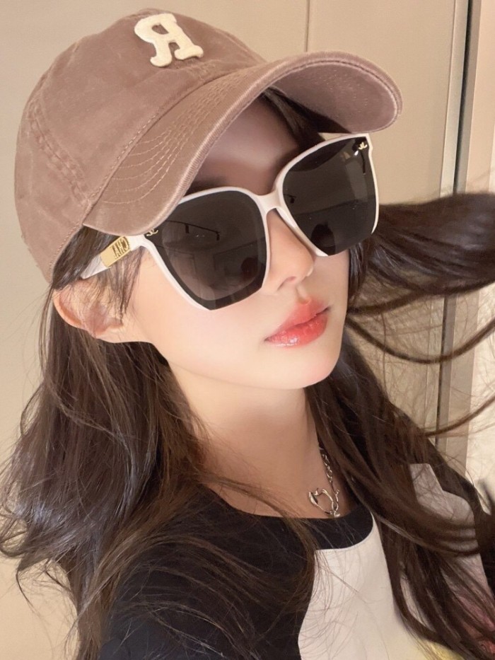 Sunglasses Celine CH0775