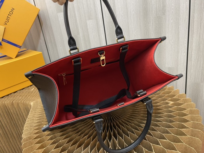   Handbag  Louis Vuitton   M45494  size  34x26x13 cm 