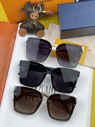 Sunglasses Louis Vuitton L1765