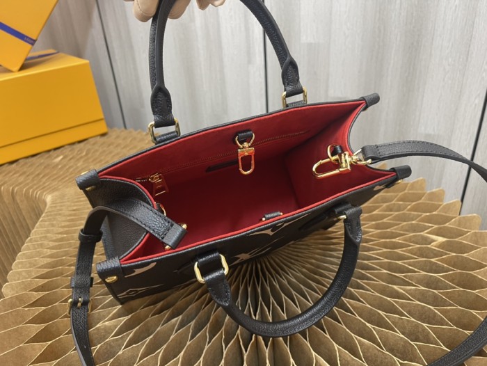 Handbag  Louis Vuitton  M45659   size  25.0 x 11.0 x 19.0 cm