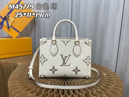   Handbag  Louis Vuitton   M45659 size  25.0 x 11.0 x 19.0  cm