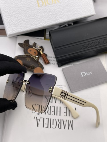 sunglasses Dior D7771