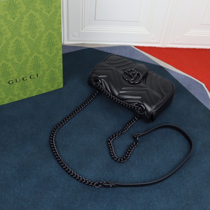 Handbag   Gucci  446744  size 23X14X6 cm