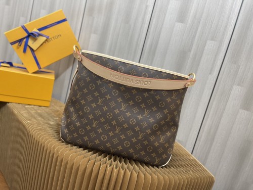 Handbag   Louis Vuitton  M40353   size  52-30-20 cm
