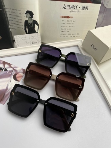 sunglasses Dior 7115