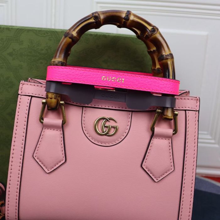 Handbag  Gucci  655661  size  20X16X10 cm