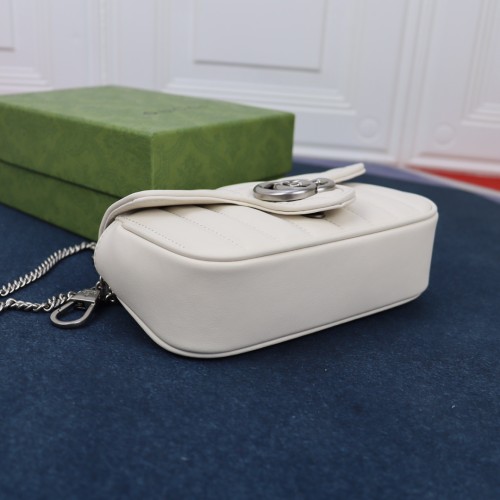 Handbag  Gucci  476433  size 16.5X10.2X5.1 cm