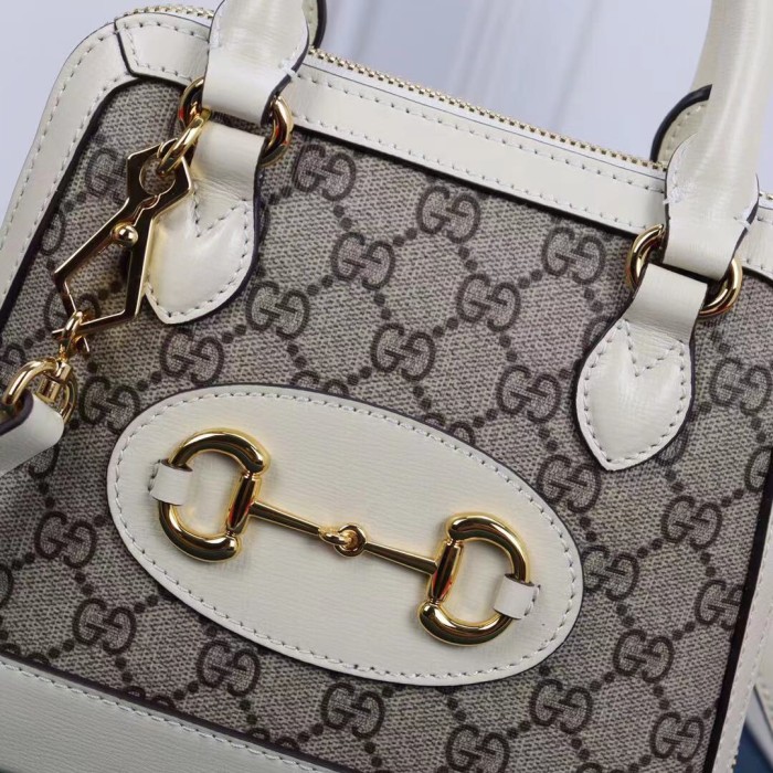 Handbag  Gucci  640716 size  20X19.5X7.5 cm