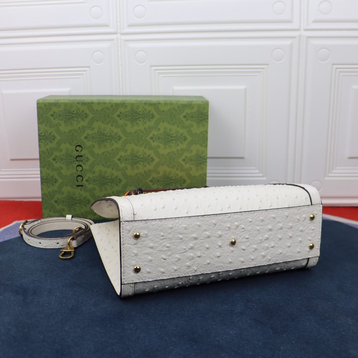 Handbag  Gucci 660195  size  27*24*11  cm