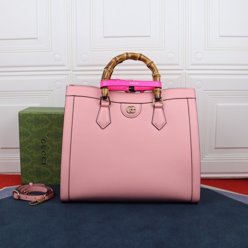 Handbag  Gucci   655658  size  35*30*14 cm