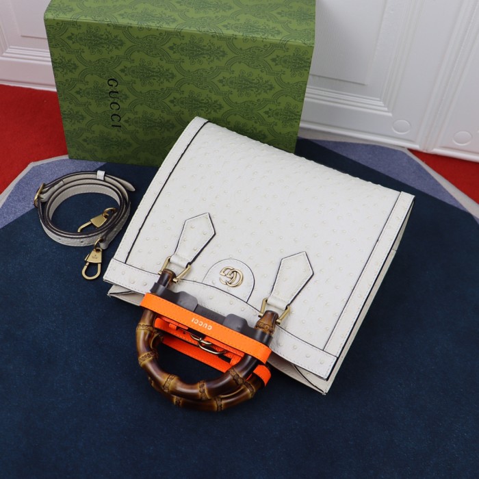 Handbag  Gucci 660195  size  27*24*11  cm