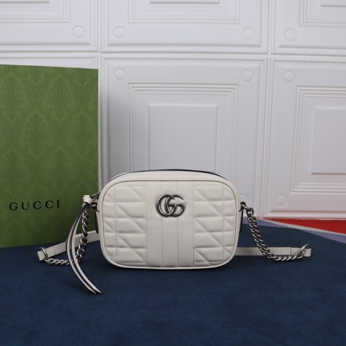 Handbag  Gucci  634936  size  18X12X6cm 