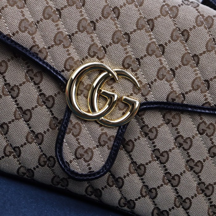 Handbag  Gucci  498110  size  26.5*19.5*11  cm