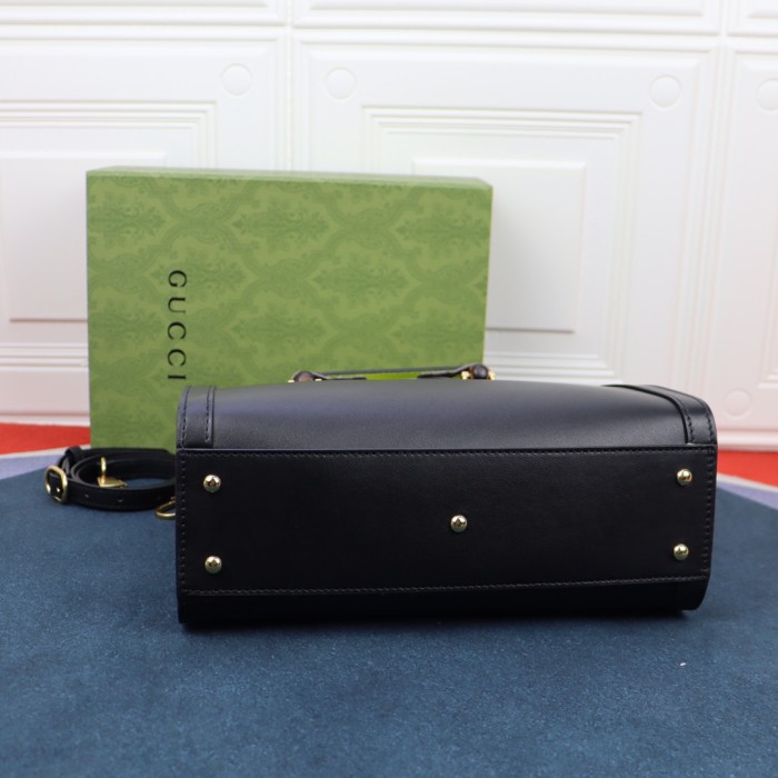 Handbag  Gucci   660195  size  27*24*11  cm