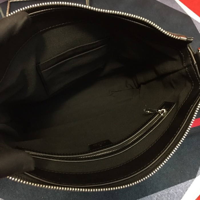 Handbag  Gucci   474137  size  27-28.5-5  cm