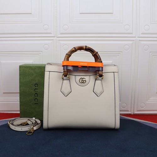 Handbag  Gucci  660195 size 27*24*11  cm