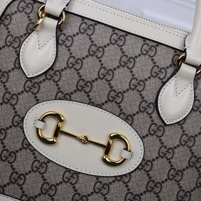 Handbag  Gucci   621220  size  25X24X9 cm