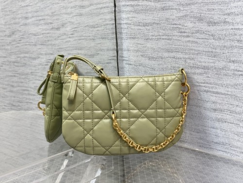 Handbag   Dior  size  25×16×2.5 cm