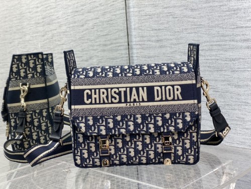 Handbag   Dior   size  28*12*23 cm