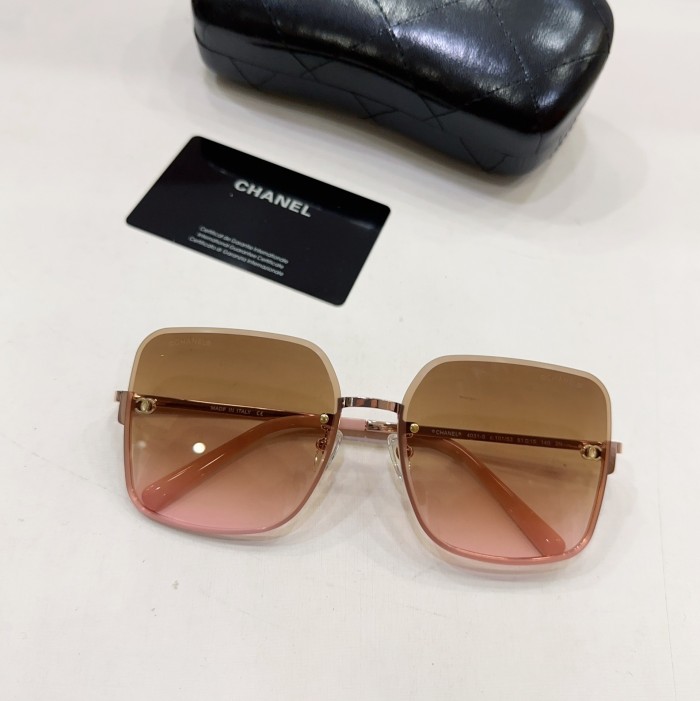 Sunglasses Chanel 4031-S SIZE：61 15-140