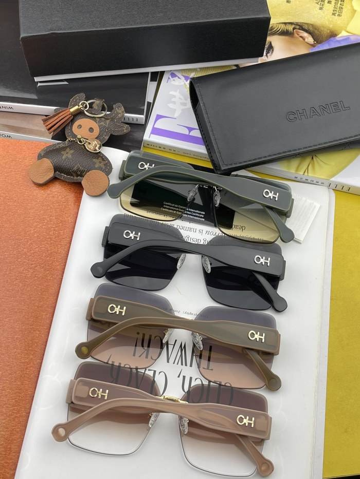 Sunglasses Chanel CH0622
