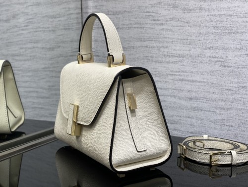 Handbag VALEXTRA size 𝟏𝟗'𝟓*𝟏𝟒*𝟗'𝟓 𝐂𝐦