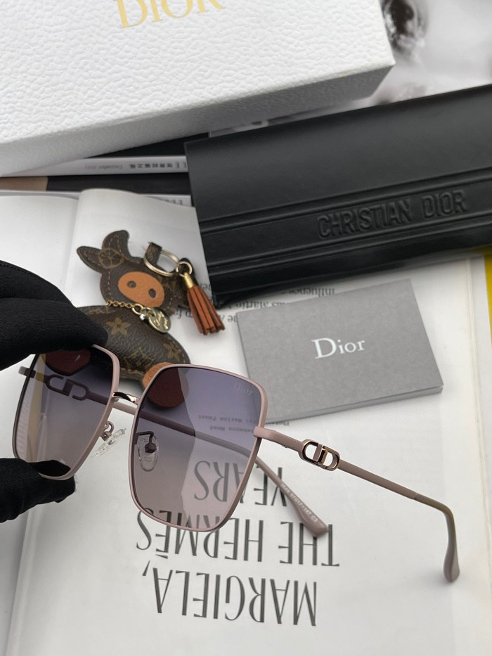 sunglasses Dior CD9364